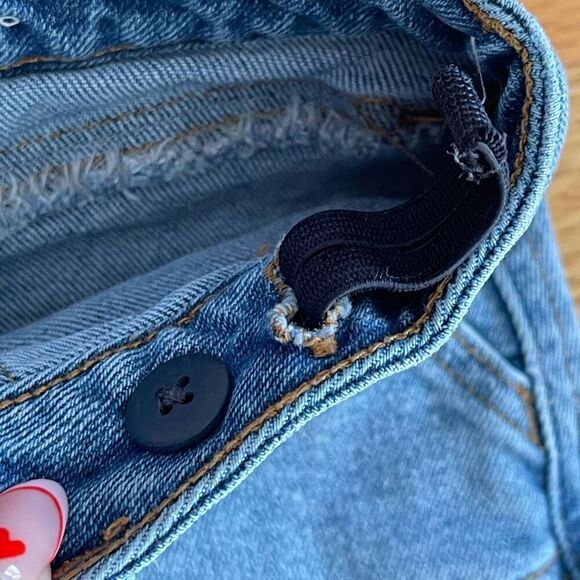 Cat & Jack Girl’s High-Waisted Button Front Light Wash Denim Skirt Size XS 4/5 - Picture 7 of 8